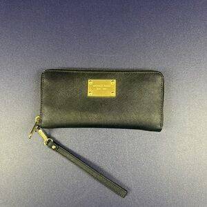 Michael Kors zip around wallet